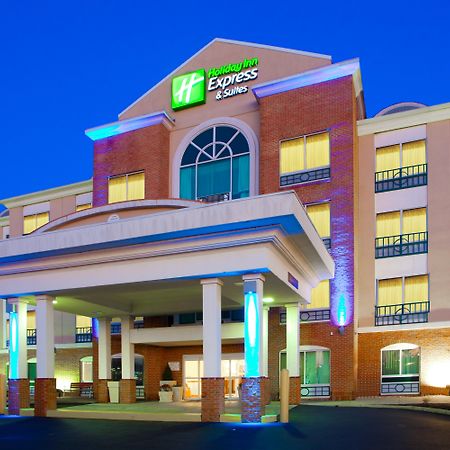 Holiday Inn Express Hotel & Suites Woodbridge, An Ihg Hotel Exterior photo