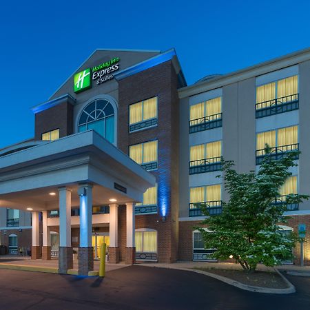 Holiday Inn Express Hotel & Suites Woodbridge, An Ihg Hotel Exterior photo